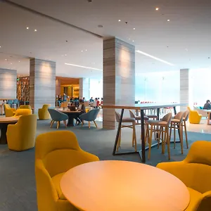 Express Manila Newport City, An Ihg Paranaque City